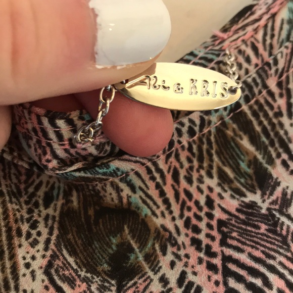 Peacock-patterned Dress - Picture 5 of 5